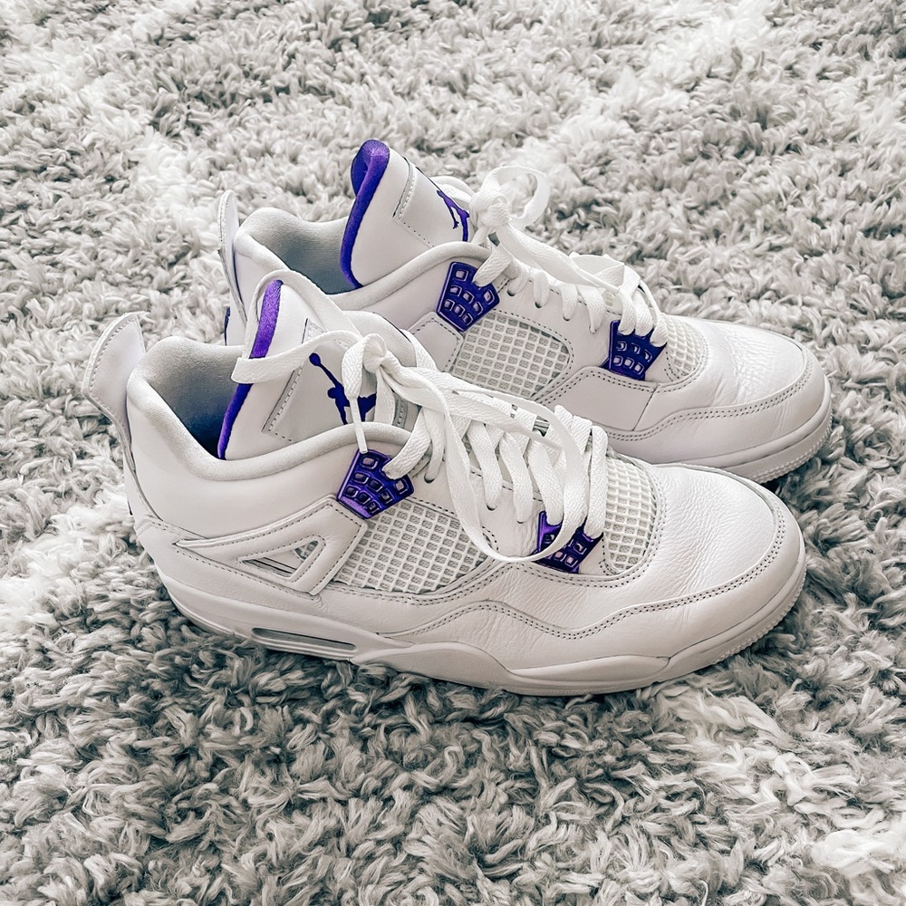 Air Jordan IV - Metallic Purple